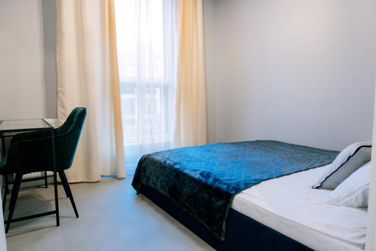 Apartament Prestige - Two-level Loft, 72m2, 1000mbs Internet, Parking, Gym - By Rentujemy Warszawa