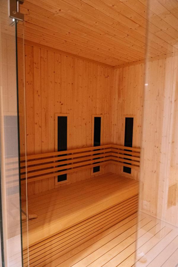Prestige - Two-level Loft, 72m2, 1000mbs Internet, Parking, Gym - By Rentujemy Apartament